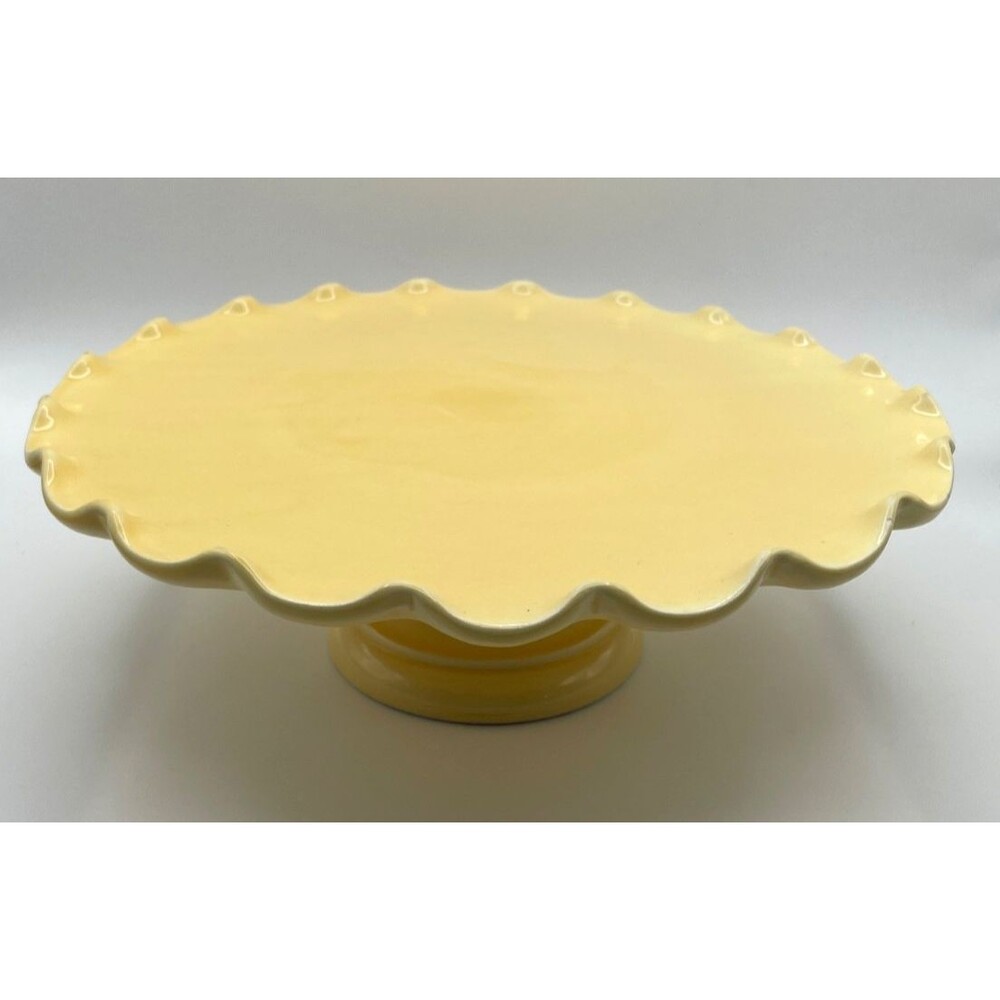 Williams Sonoma 13" Pedestal Cake Stand Scalloped Edge Italy Butter Yellow